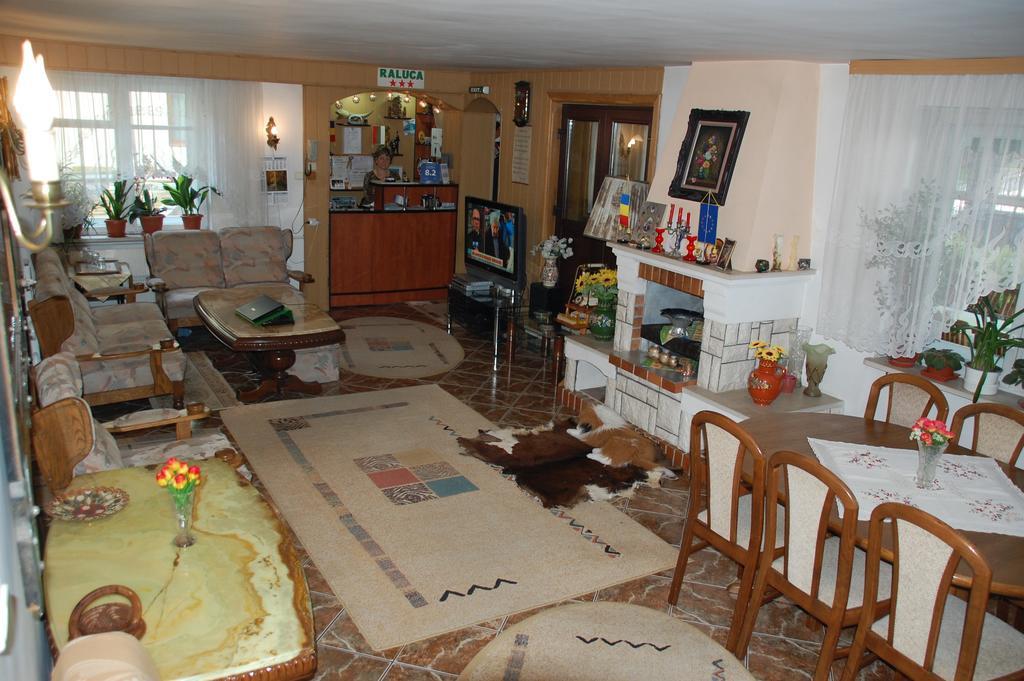 Pension Raluca Sinaia Extérieur photo